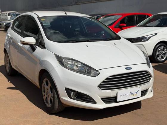 FORD FIESTA 1.6 SE HATCH 16V FLEX 4P MANUAL